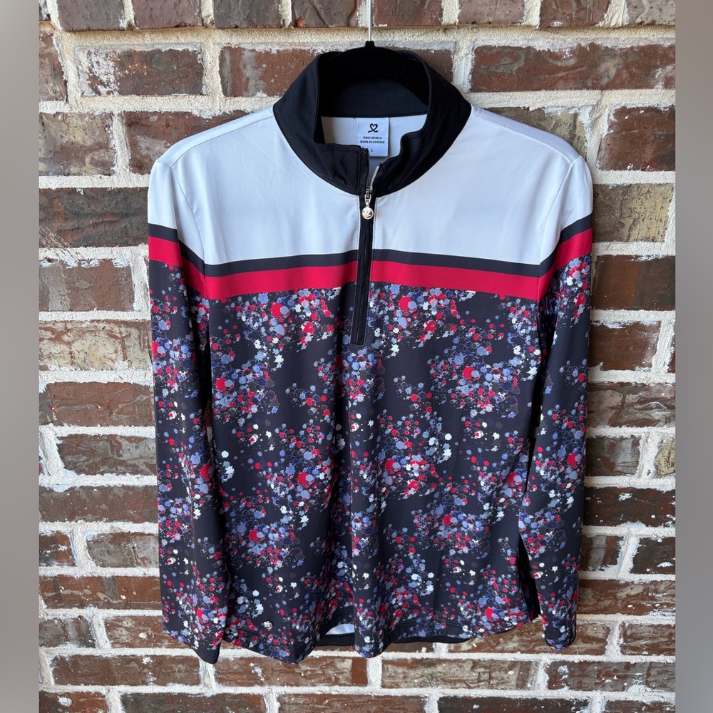Daily Sports Black White Floral Quarter Zip Pullover Sweater Size Large